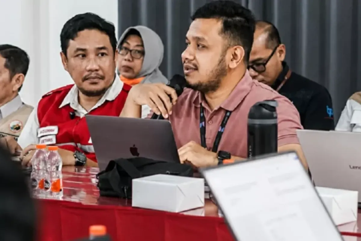 AI Karhutla Kalbar mampu memetakan risiko kebakaran hingga 24 bulan. Sistem memakai predictive analytics dan PFVI untuk kawasan gambut.