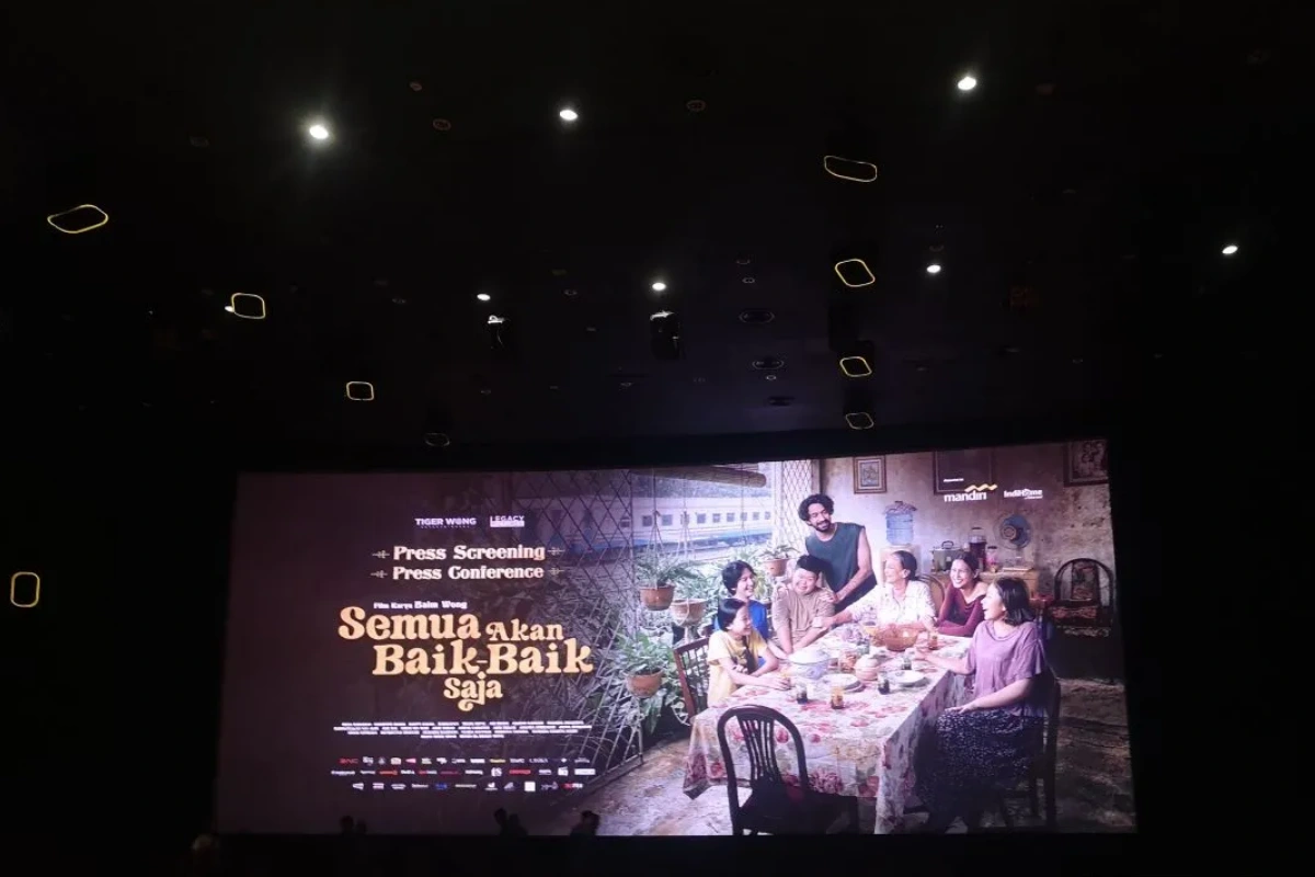 Film Semua Akan Baik-Baik Saja Sudah Tembus 1 Juta Penonton