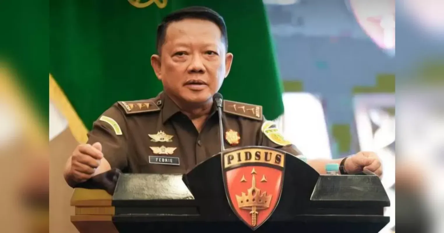 Kekayaan Febrie Adriansyah mencapai Rp18,26 miliar, sementara Kuntadi Rp3,67 miliar. LHKPN menunjukkan selisih harta keduanya sekitar Rp14,5 miliar.