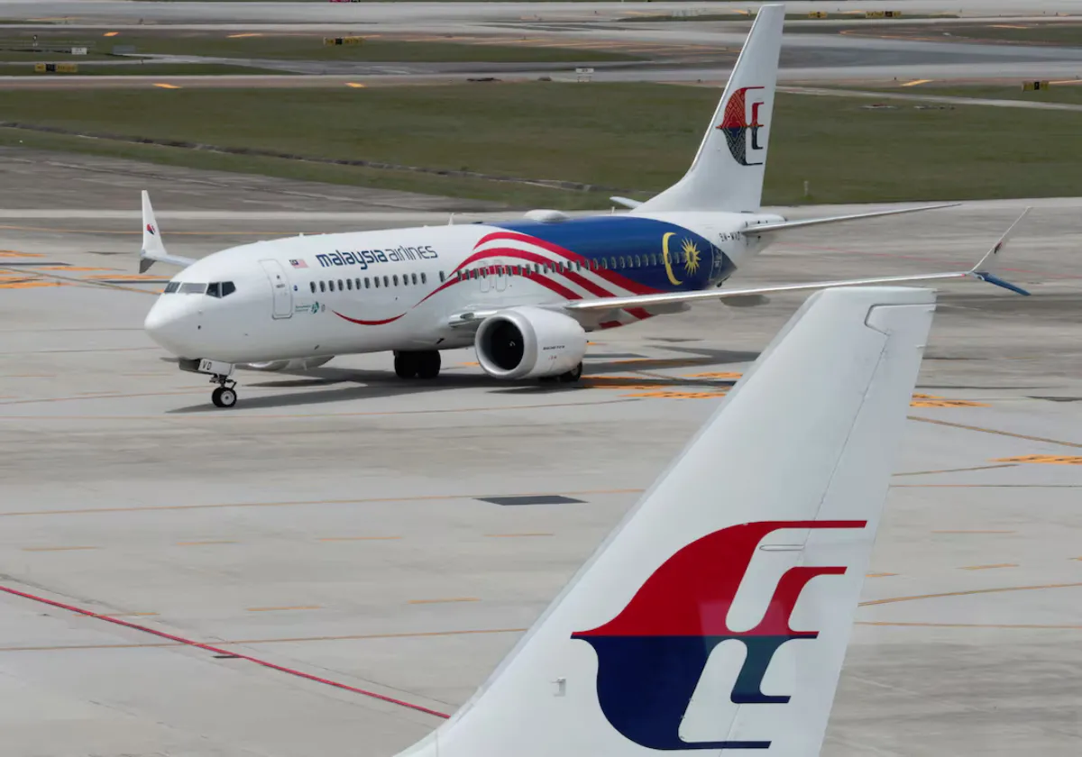 Malaysia Airlines memastikan pilot tersangka kasus narkotika tidak mengendalikan pesawat menuju Jakarta. Dua pilot utama tetap menjalankan penerbangan.