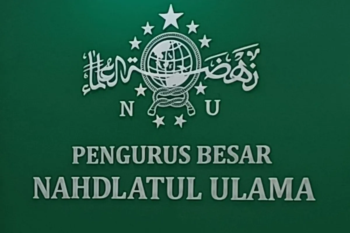 Muktamar ke-35 NU diminta bebas dari transaksi kepentingan, tekanan, dan manipulasi. Kiai sepuh menegaskan kedaulatan muktamirin.