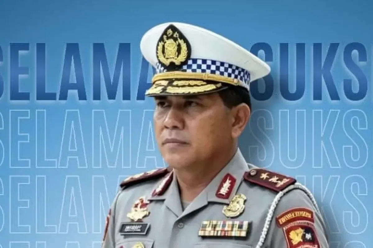 Mutasi Polri Juli 2026 menghadirkan Kakorlantas Polri baru, rotasi enam Kapolda, serta pergantian Pejabat Utama Mabes Polri.