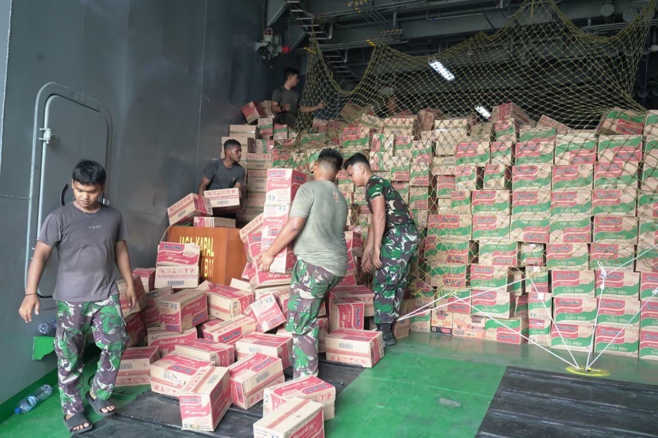 Prabowo Perintahkan Mobilisasi Total, Negara Pastikan Tidak Ada Celah Penanganan Bencana