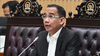 Hotman Paris soal Febrie Dikritik Komisi III DPR