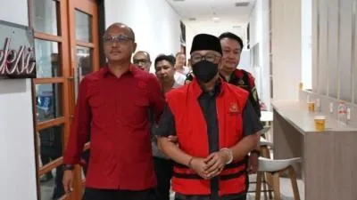 Korupsi Tunjangan DPRD Indramayu, Wabup Ditahan Kejati Jabar